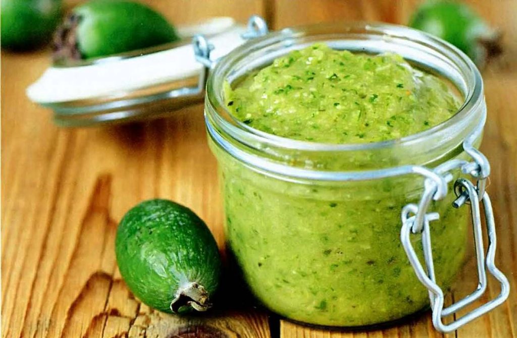 Feijoa sa šećerom